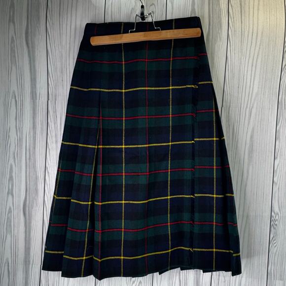 Trimingham's VTG Wool Tartan Plaid Long Skirt Bermuda  Pleats 26 inch Waist - Picture 1 of 6